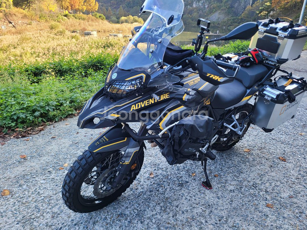 베넬리 TRK502X--2