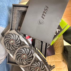 MSI 지포스 RTX 2080 Ti 게이밍X 트리오