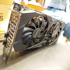 Gigabyte gtx1660s 6gb 상태 최상