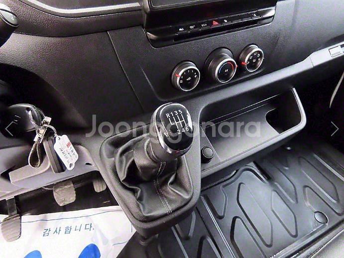 @20년식 뉴 마스터 밴 S 전국최저가격--9