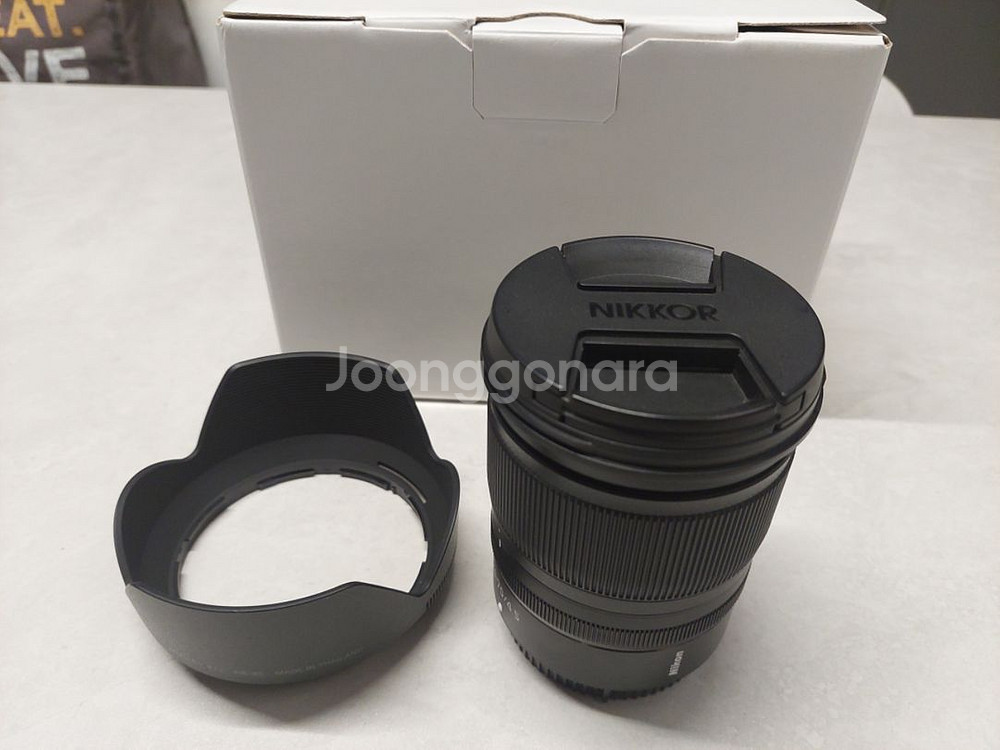 니콘 Zf + 2470 f4--8
