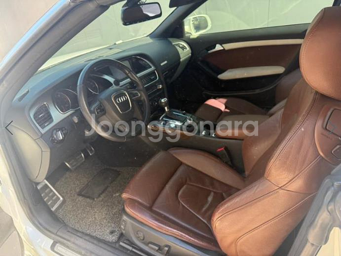 @12년식 A5 카브리올레 2.0 TFSI 콰트로 전--4