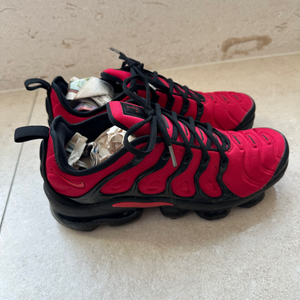 Nike Vapormax Plus 275