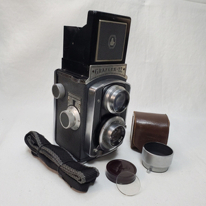 Graflex 22/Model 200 TLR 6x6 F