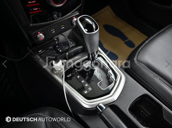 @15년식 티볼리 가솔린 2WD LX 고급형 전국최저--8