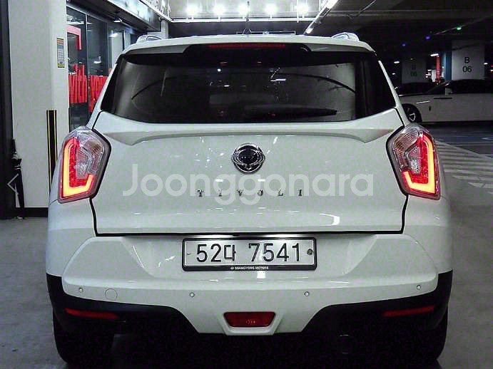 @17년식 티볼리 가솔린 2WD VX 전국최저가격--4