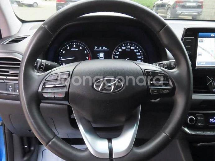 @17년식 i30 PD 1.4 터보 모던 전국최저가격--8