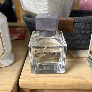 메종프란시스커정 아쿠아유니버셜 75ml 판매합니다.