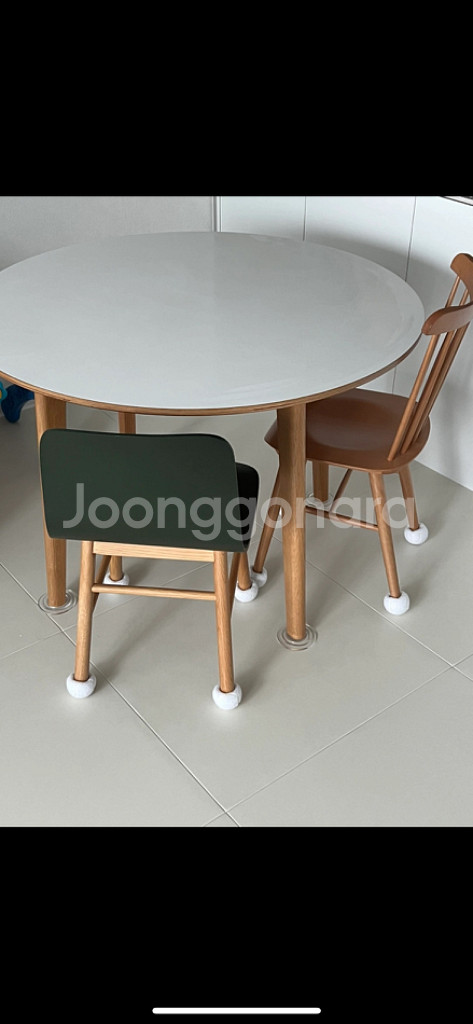 오블리크테이블 시그니처 라운드 테이블 1100mm--2