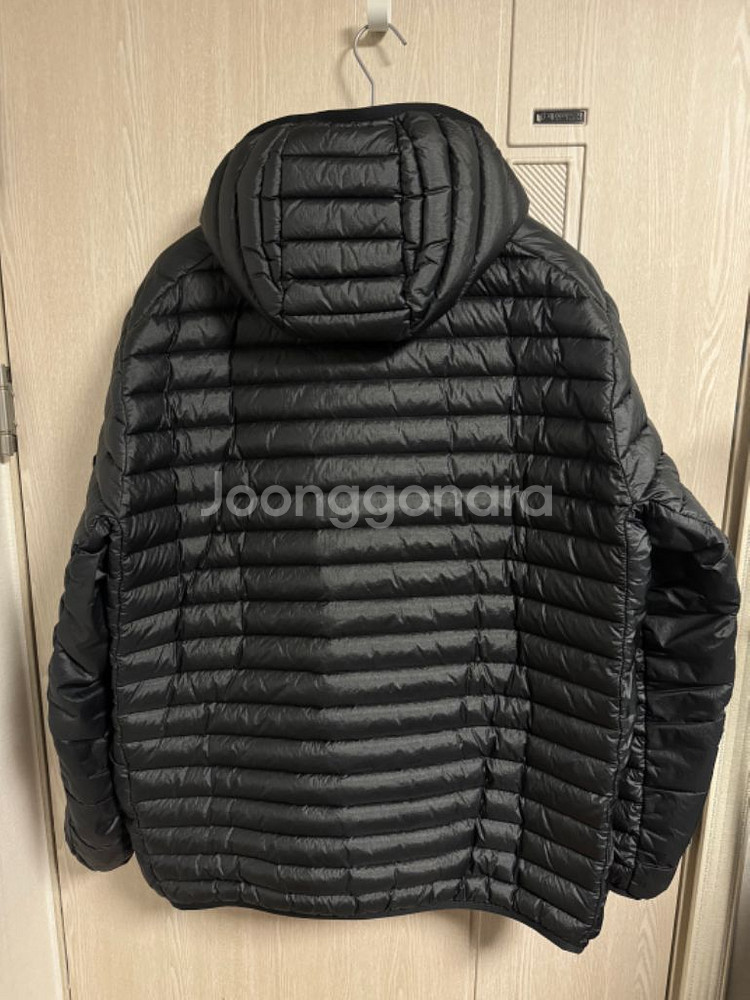 스톤아일랜드룸우븐경량패딩자켓xxl--1