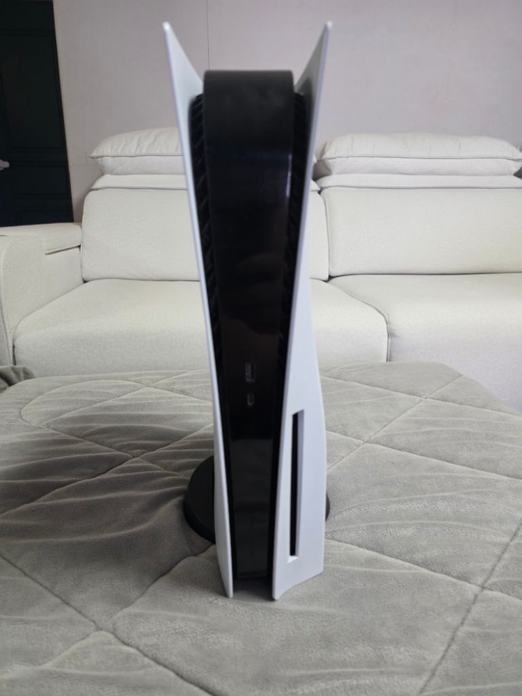 PS5 풀박 s급 이미지