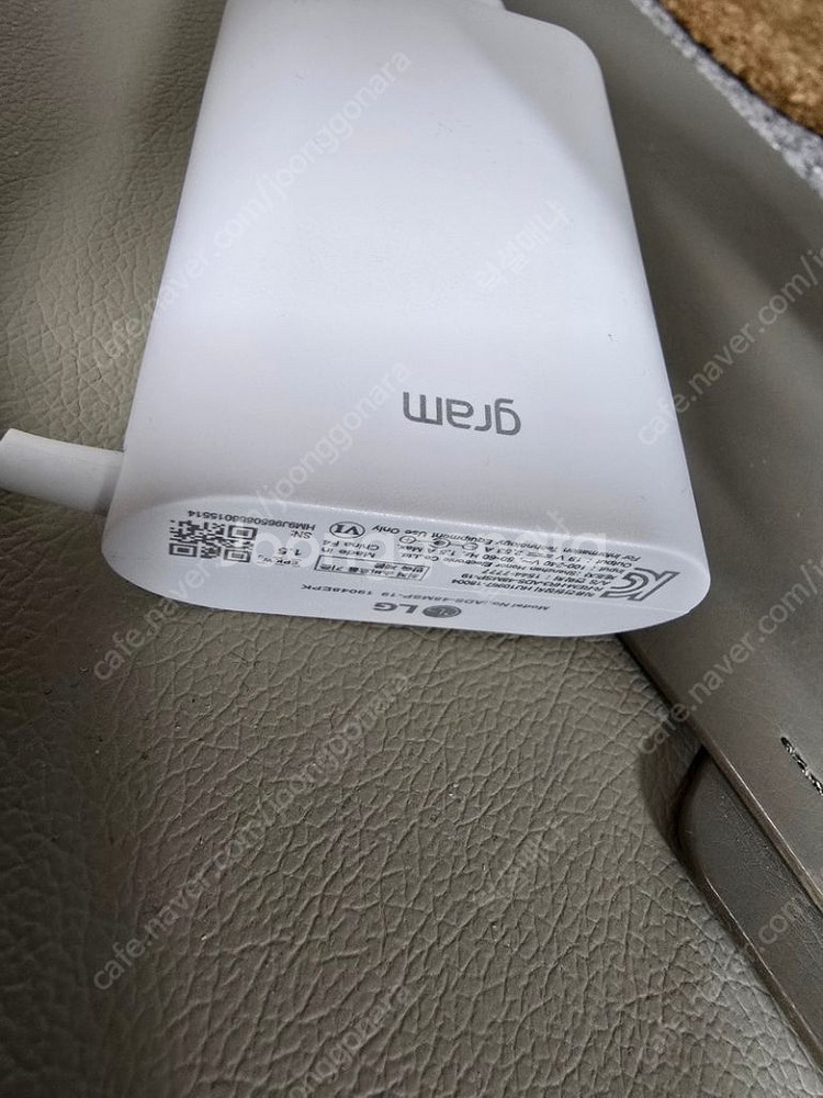 Lg 그램 15.6인치 거의안써서 상태 좋아요 15z9--9
