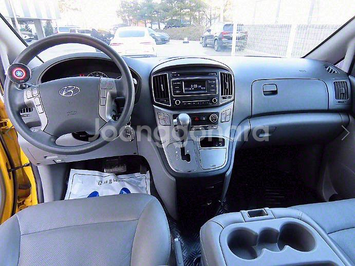 @17년식 그랜드스타렉스 12인승 디젤 스마트 전국최--7