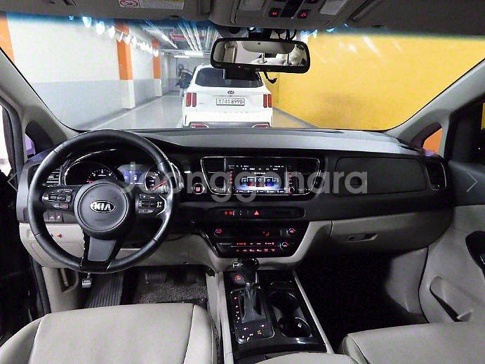 @15년식 올 뉴카니발 9인승 디젤 프레스티지 전국최--7