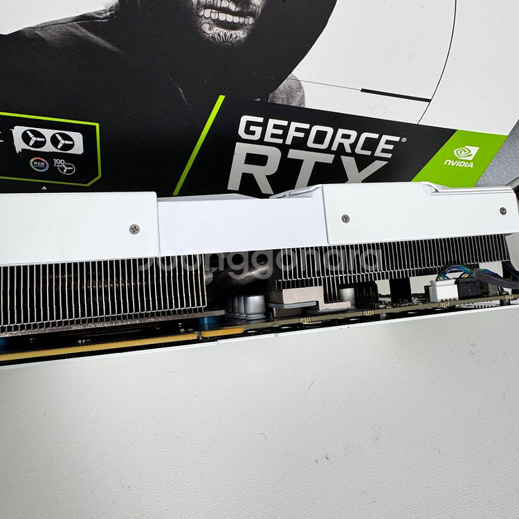 갤럭시 RTX 2070 SUPER--4