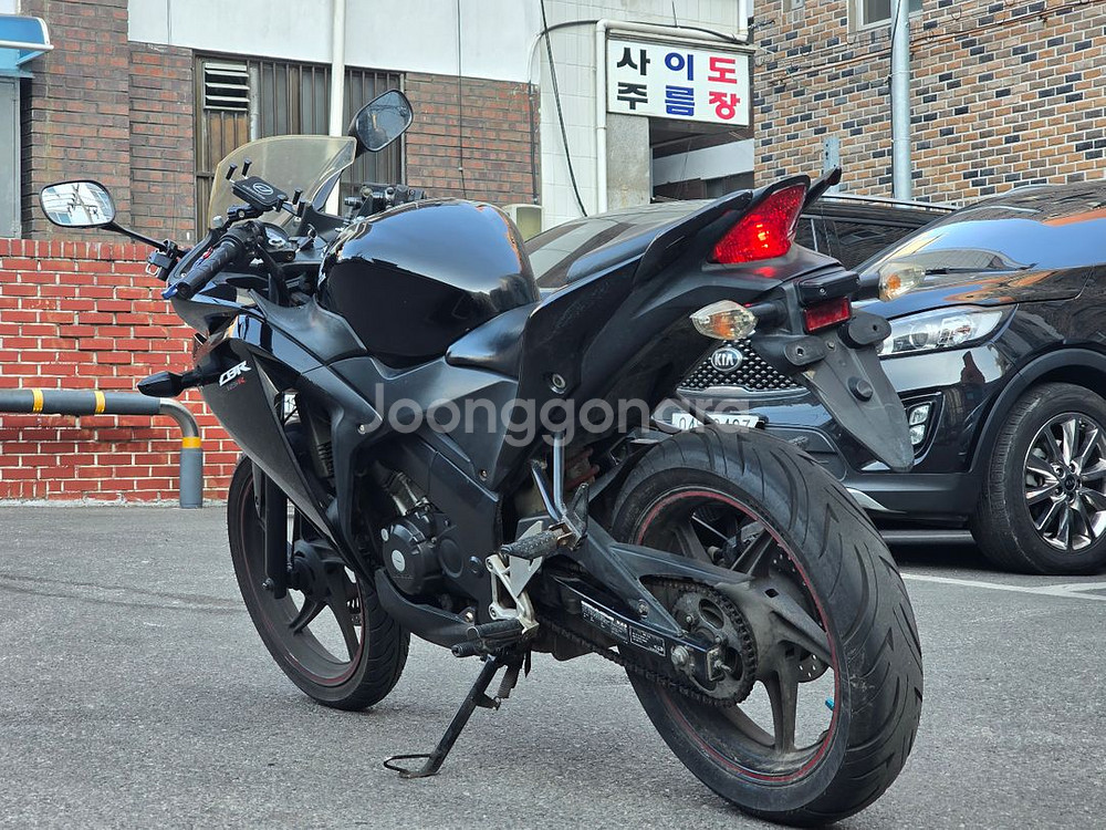 14년식 cbr125 깔끔한상태 판매합니다--3