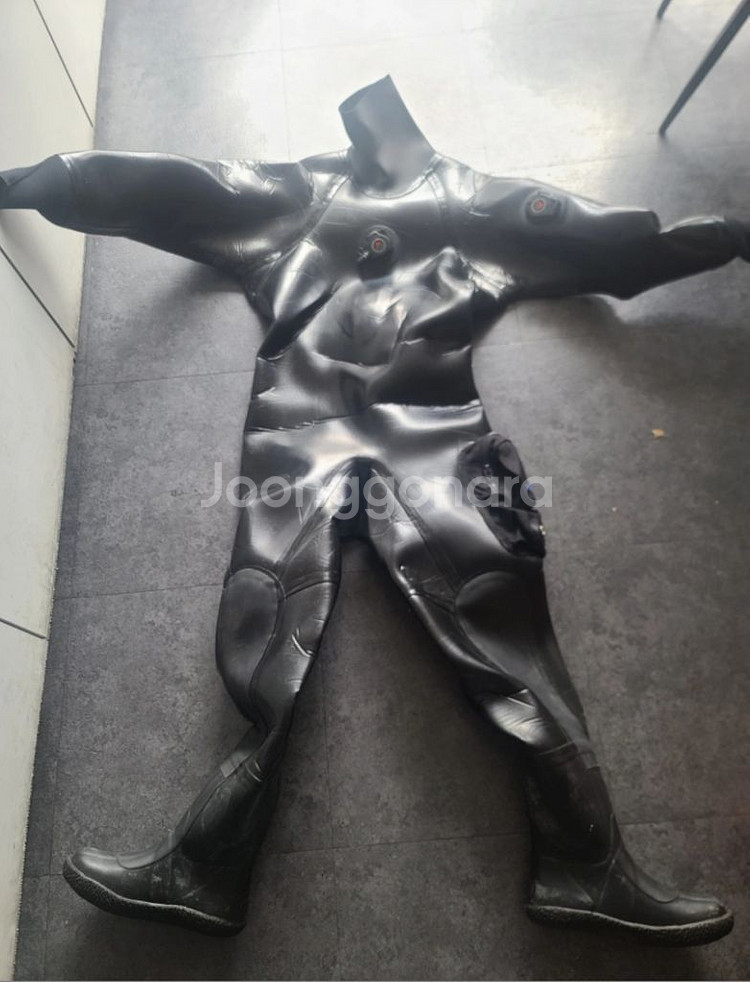 잠수장비(드라이슈트 외 상세설명 참고)--9