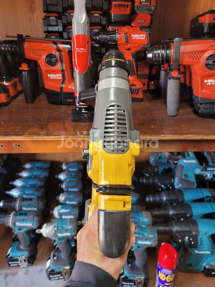 디월트충전함마드릴 DCH333AVR .앙카드릴 A-31--5