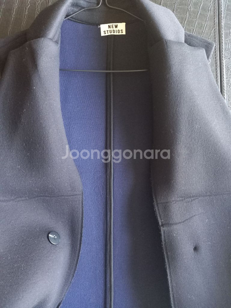NEW STUDIOS 롱베스트 블랙 새제품--8