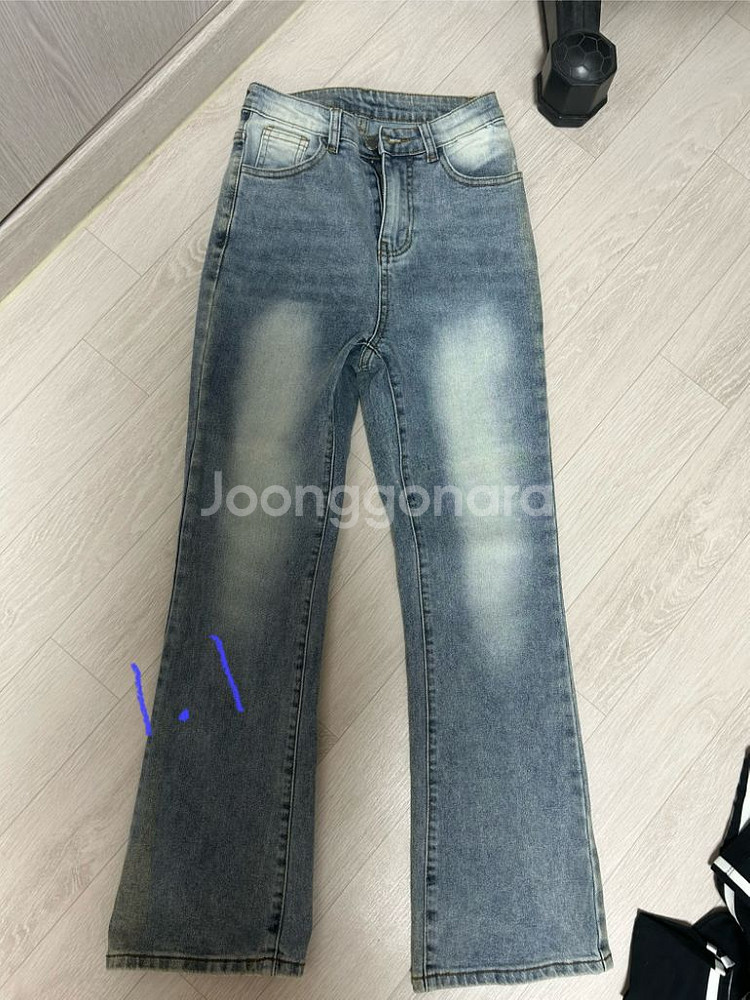 옷장정리해요!! 예쁜옷들 싸게 가져가세요!--0