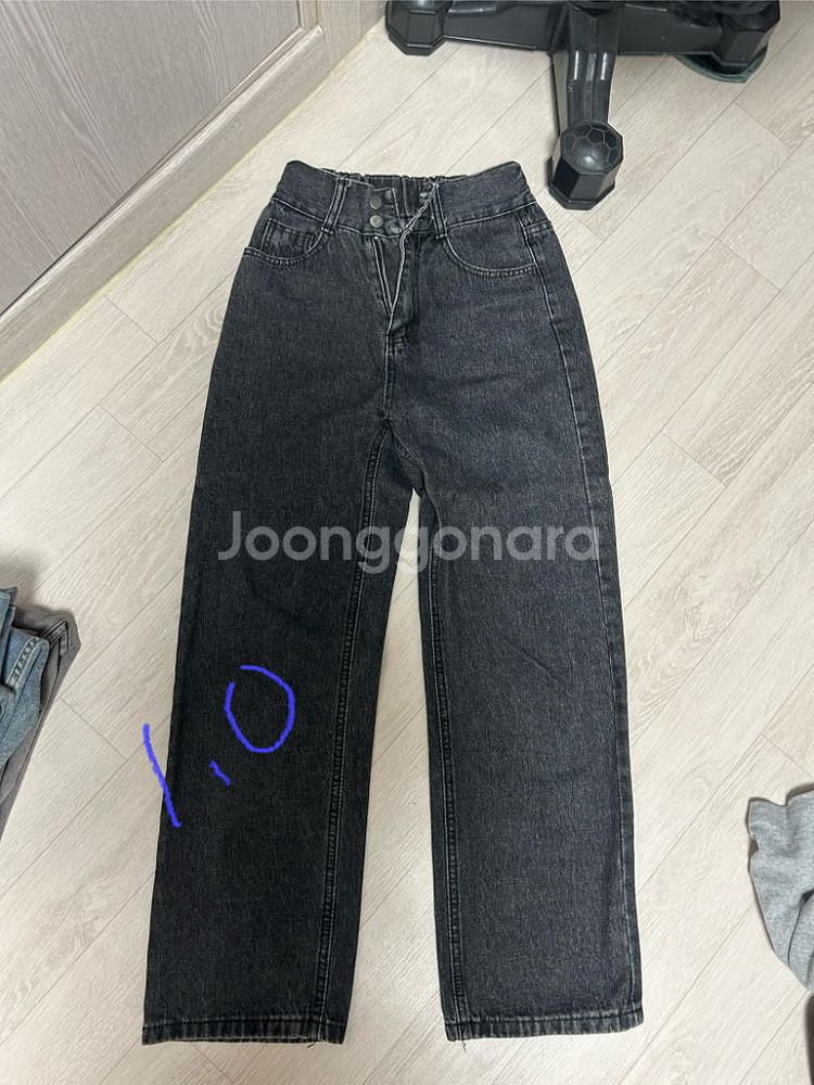 옷장정리해요!! 예쁜옷들 싸게 가져가세요!--3