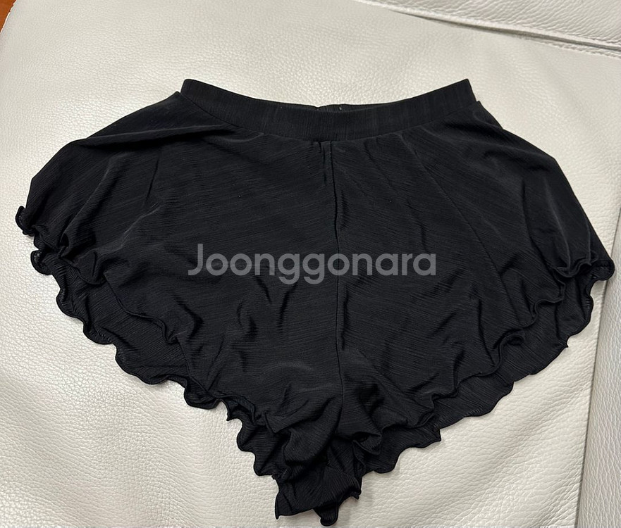 폴웨어 핫한 안젤라 프릴 숏츠 블랙 S--1