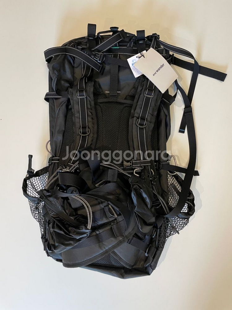 앤드원더 에코팩 등산 백팩 40L 블랙 새상품--2