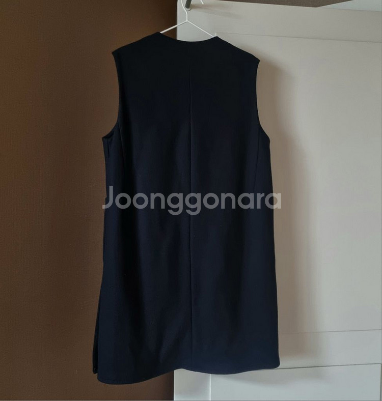 여성 간절기 옷 정리 (울 조끼, 트렌치코트)--1