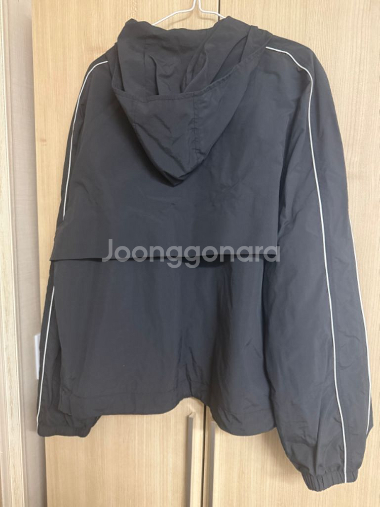 메종키츠네 바람막이--3