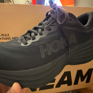 호카 본디 8 Hoka Bondi 8 . 250