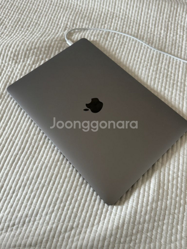 맥북 프로 2022년 m2 8GB 256g--2