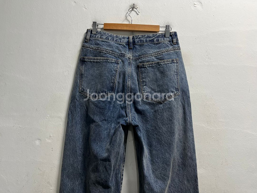 29-30 엑스컨테이너 핀턱 레귤러 청바지--4
