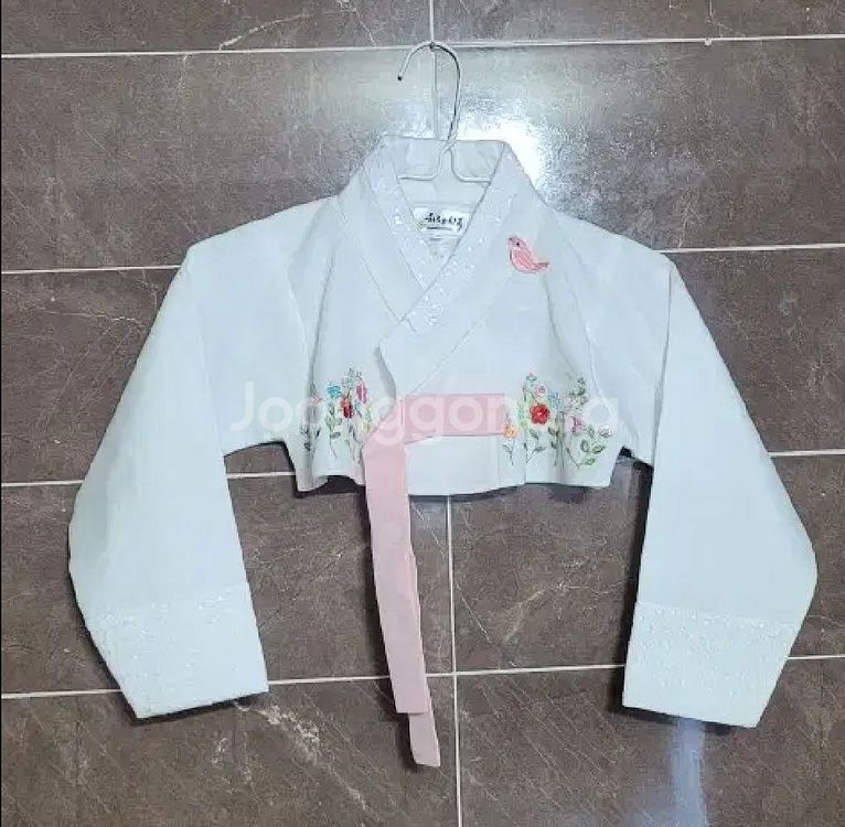 (여아6-7세사이즈) 하랑 한복 7호와 속치마 포함--6
