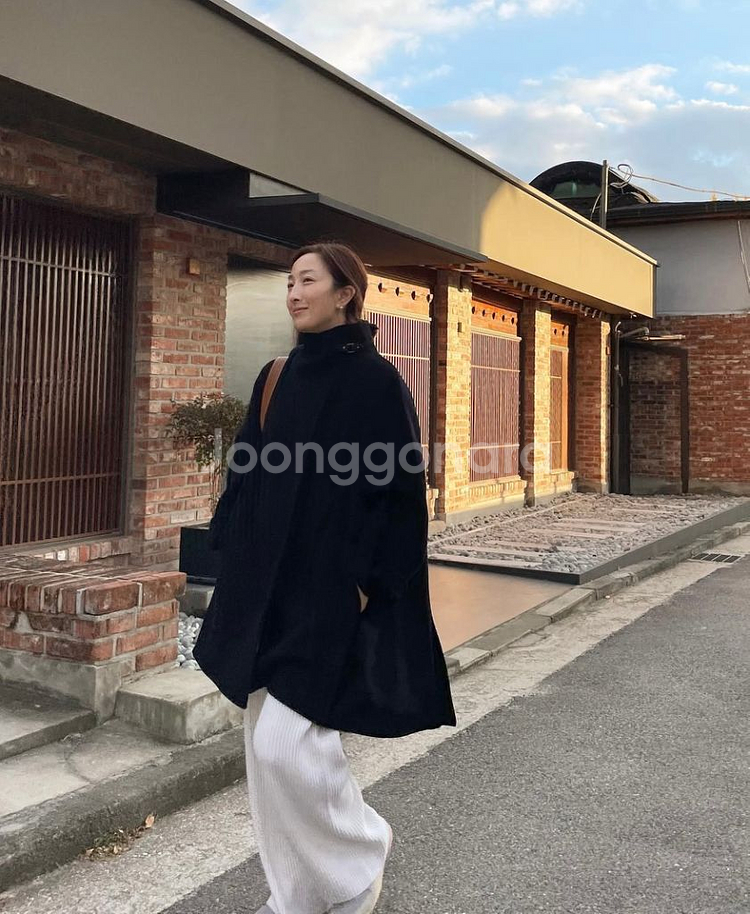 디그리스 제평 이데 idee 도브 에르 버클 울 코트 케이프 핸드메이드--1