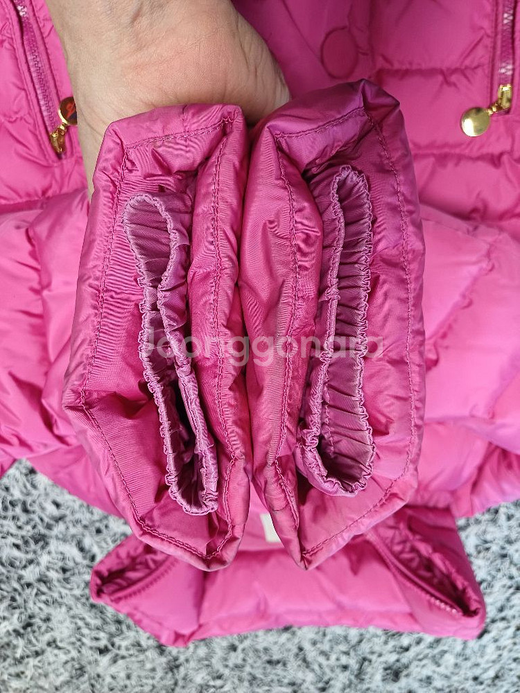 몽클레어 숏패딩 정품!여자44~55사이즈!상태좋음!--8