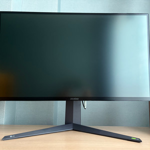 LG 32GQ950 32인치 4K 모니터 부산