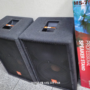 JBL MP215 스피커 2개(믹서기.앰프.키보드)