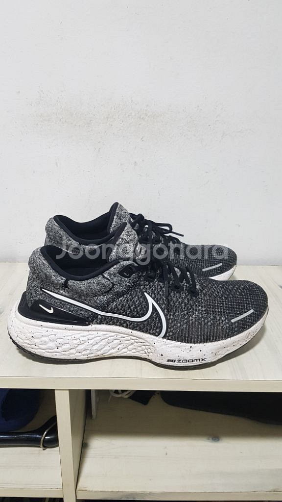 택포 270~275 정품 나이키 ZOOM-X 왕쿠션화--8