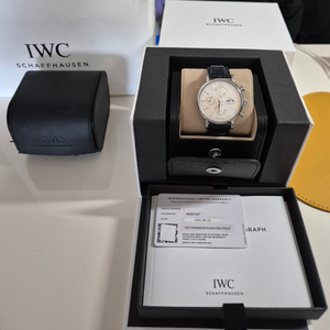 IWC 포르토피노 크로노그래프