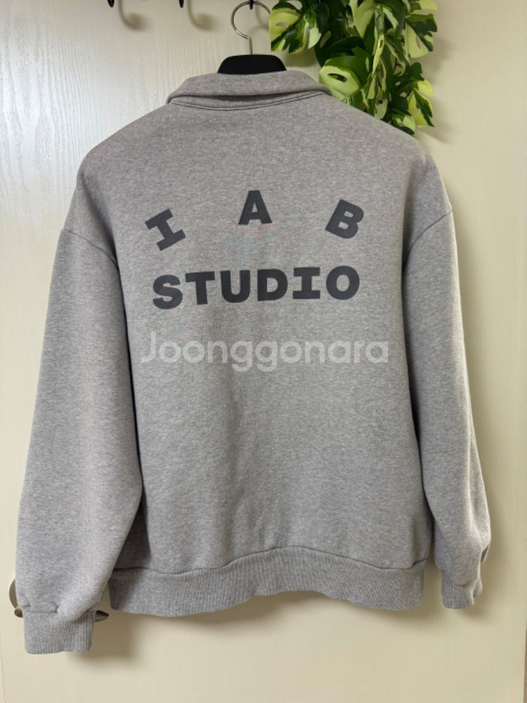 IAB STUDIO X 현대 모비스 콜라보 하프집업 M--1