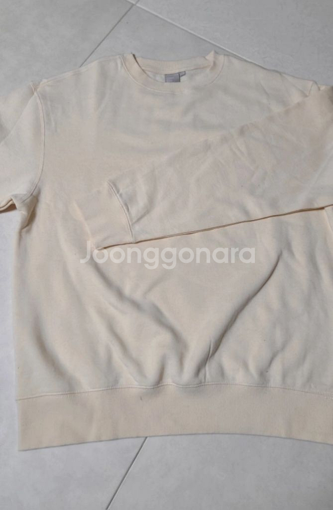 스파오 기모 맨투맨 티셔츠 남성 L XL사이즈 새상품--1