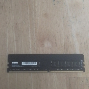 KLEVV DDR4 3200 16GB 팔아요