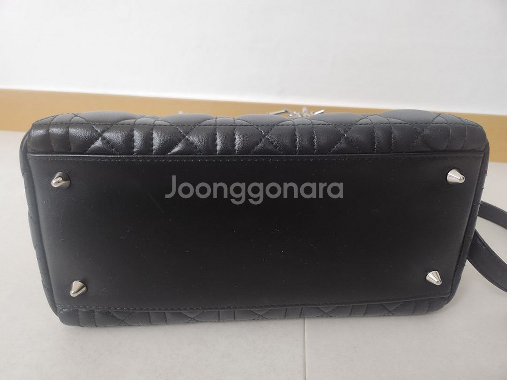 레이디 디올백 미디움 램스킨 (쿨거래 네고가능)--4