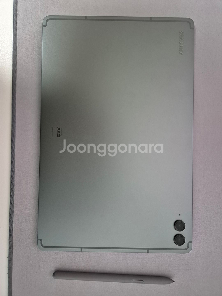 갤럭시탭 s9 fe+ 128gb 그레이 판매합니다.--1