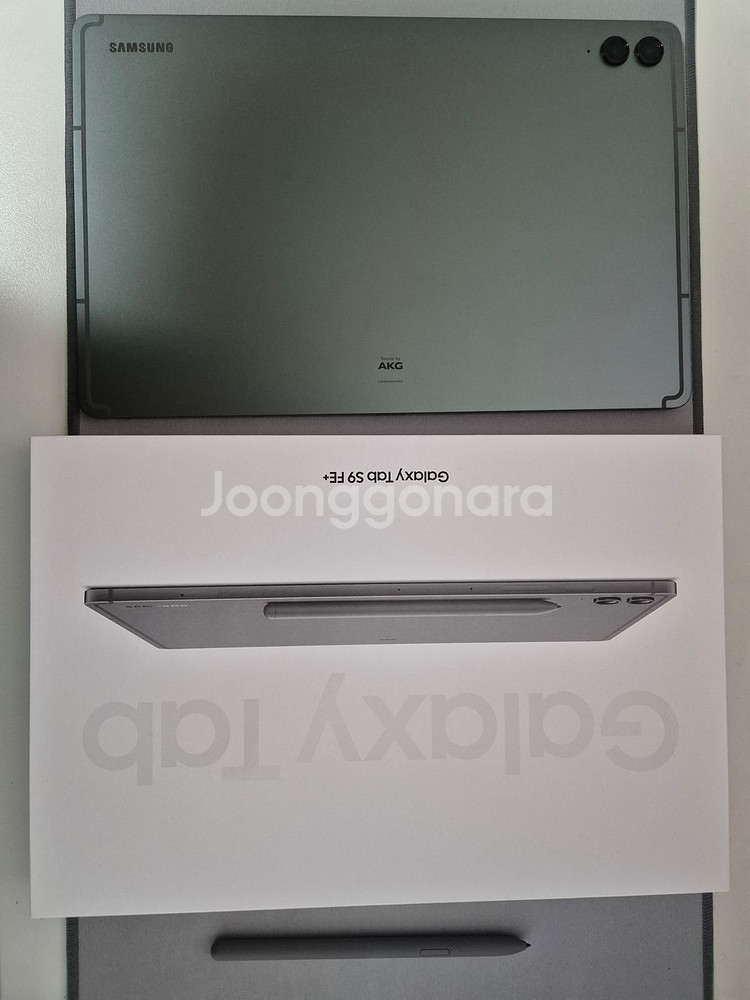 갤럭시탭 s9 fe+ 128gb 그레이 판매합니다.--2