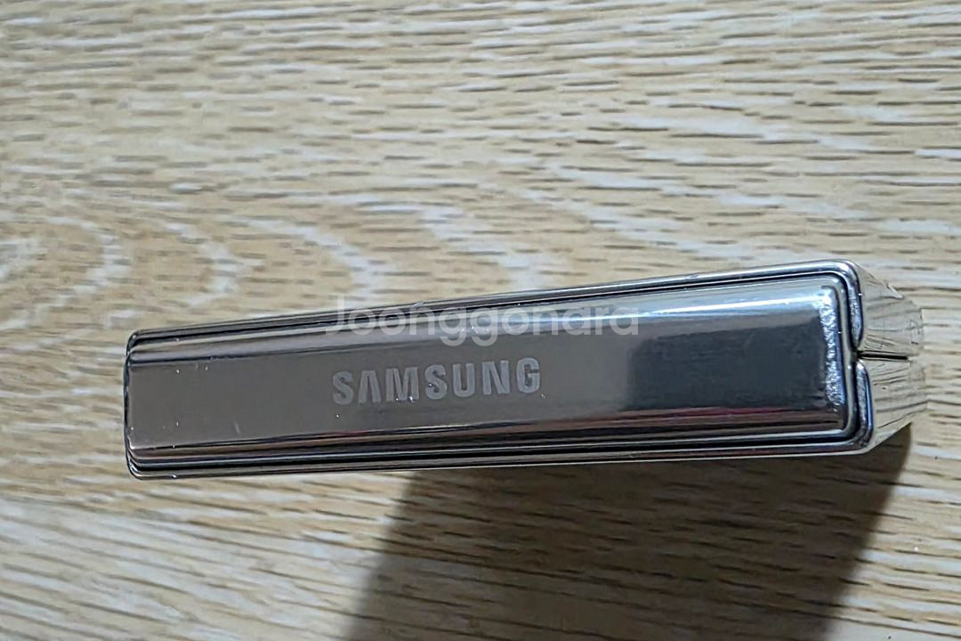 갤럭시 z플립5 512gb 민트색상 판매합니다--8