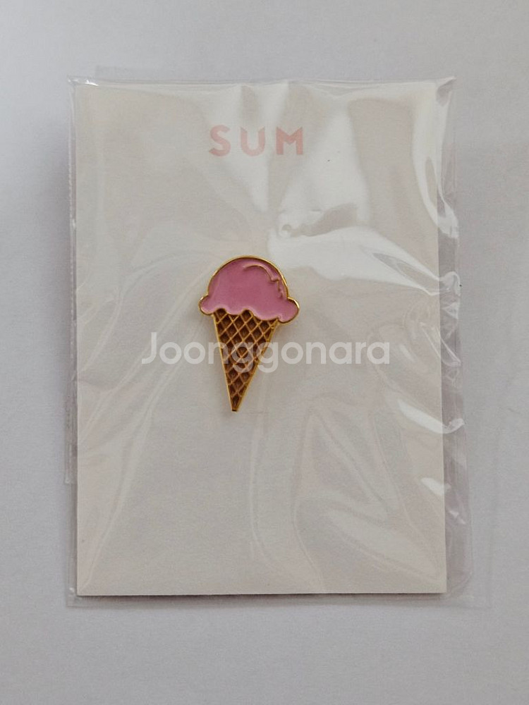 SM 레드벨벳 아이스크림 케이크 뱃지--0