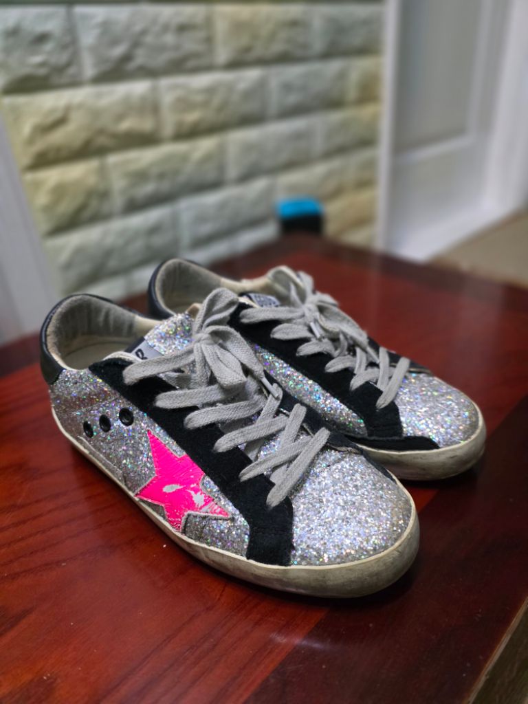 골든구스 스니커즈 240(37)