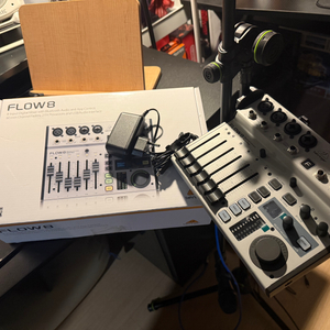 베링거 플로우8 behringer flow8 판매합니다