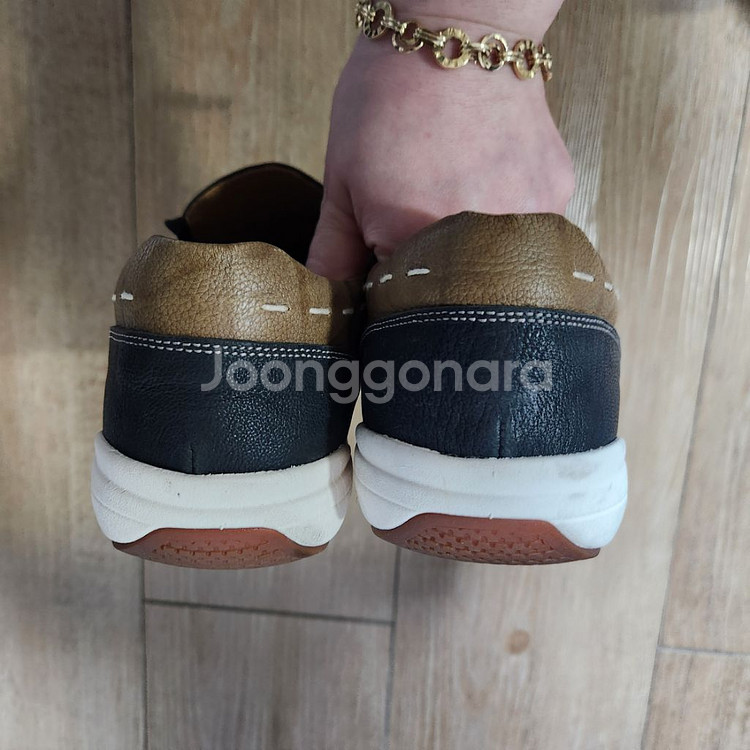 몽삭 가죽 로퍼 260--3